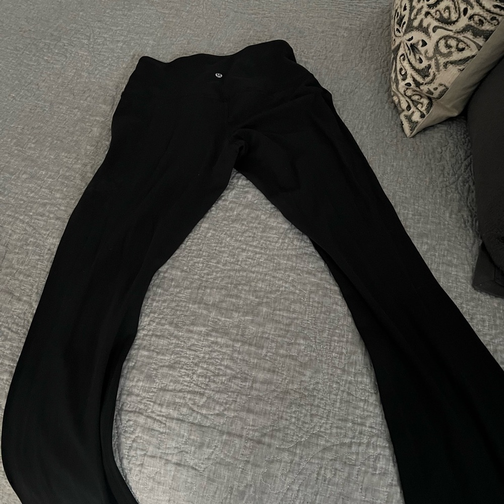 Lu Lu Align Flares. Size 10 black. Only worn a couple times.